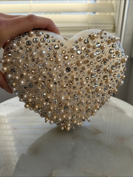 kate spade Handbags - NWOT Kate Spade Embellished 3D Heart Clutch Bag